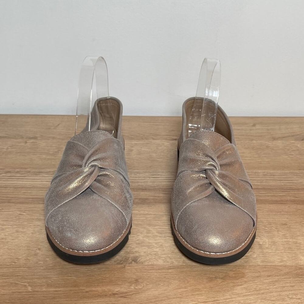 Eileen Fisher Eena Metallic Suede Twist Slip-On Loafers Platinum Sz 9.5 Comfort - Picture 2 of 6
